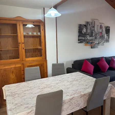 Duplex D Portio Family And Pets ليينكريس